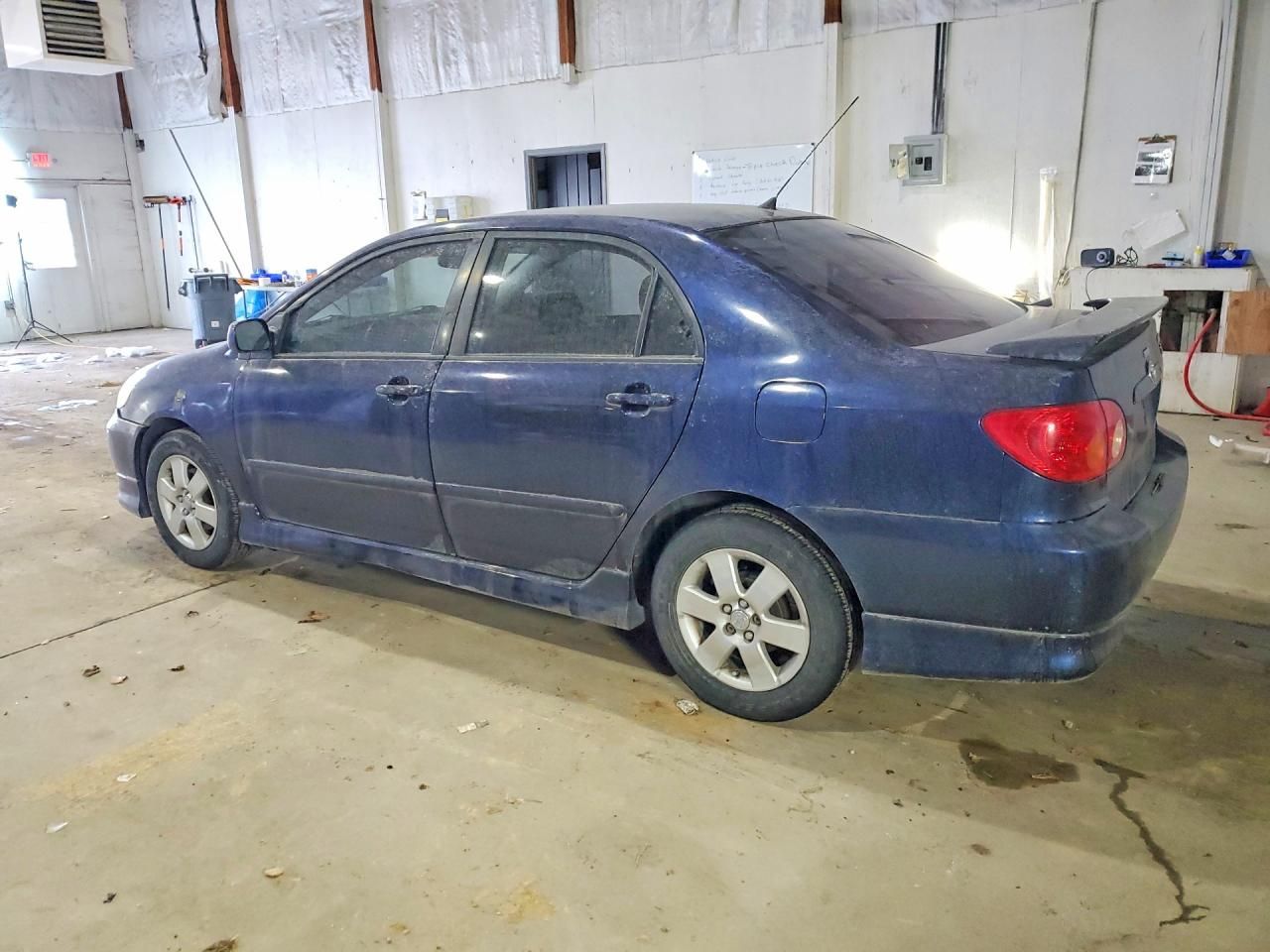 2004 Toyota Corolla ce