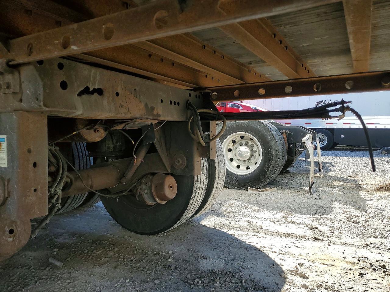 2009 Utility VS2DX DRY Van Trailer