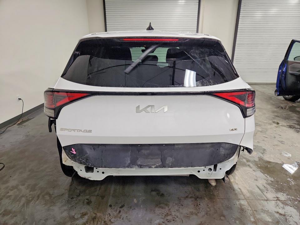 2025 KIA Sportage lx