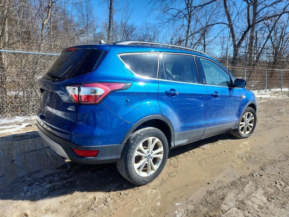 2018 Ford Escape sel