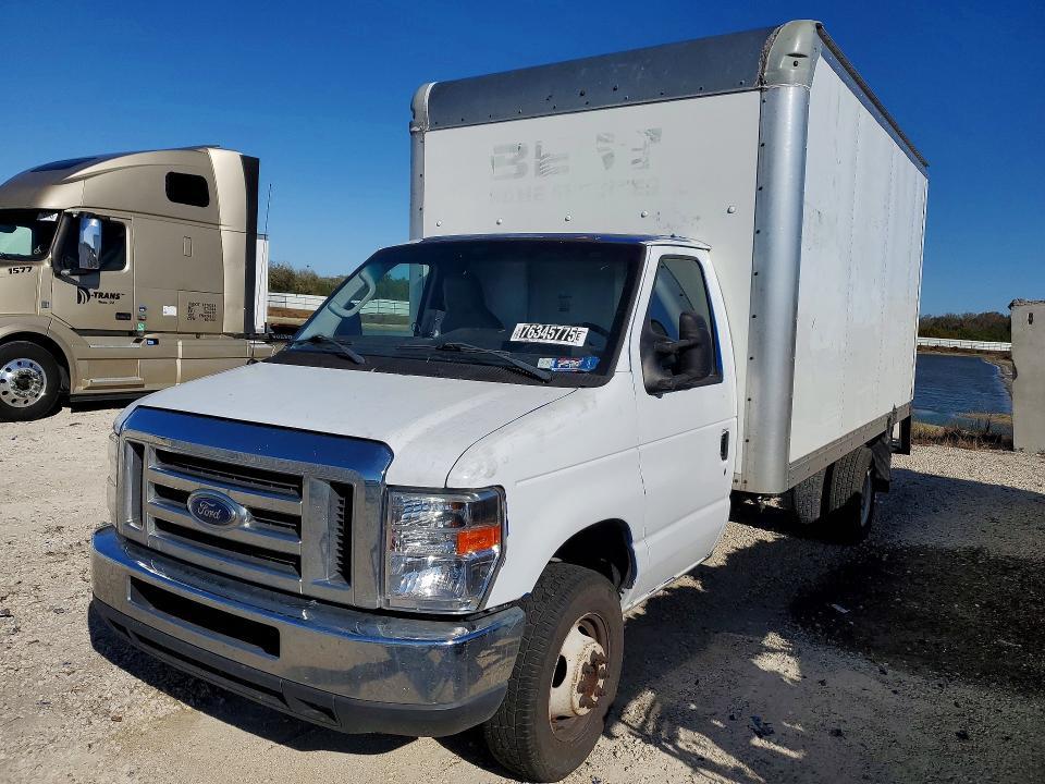 2019 Ford E350 BOX Truck