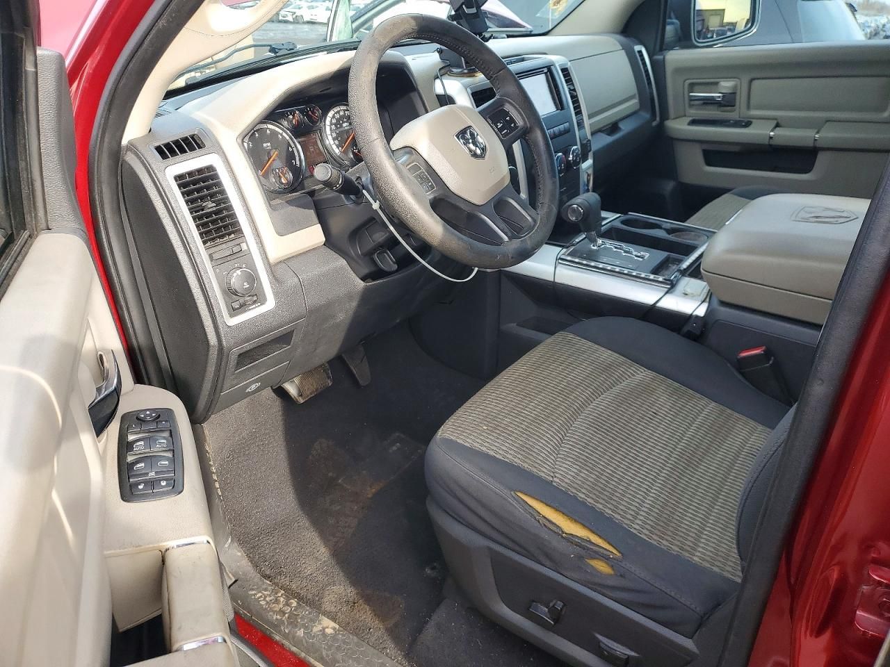 2012 Dodge Ram 1500 slt