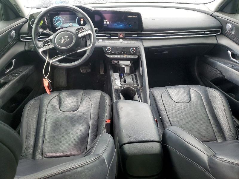 2022 Hyundai Elantra Limited