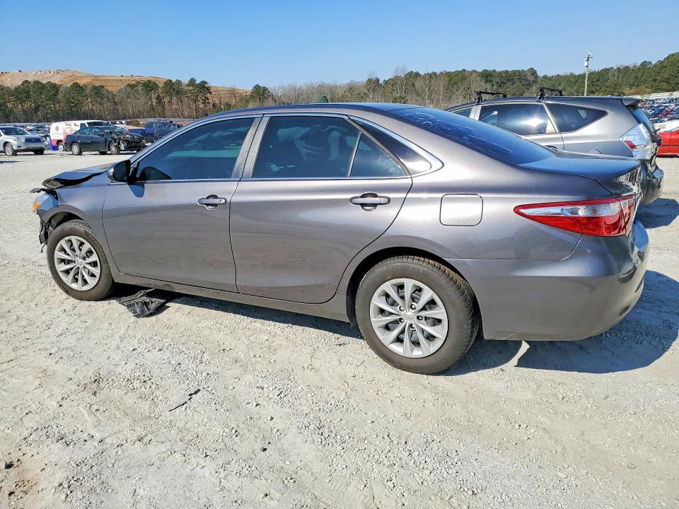 2017 Toyota Camry le