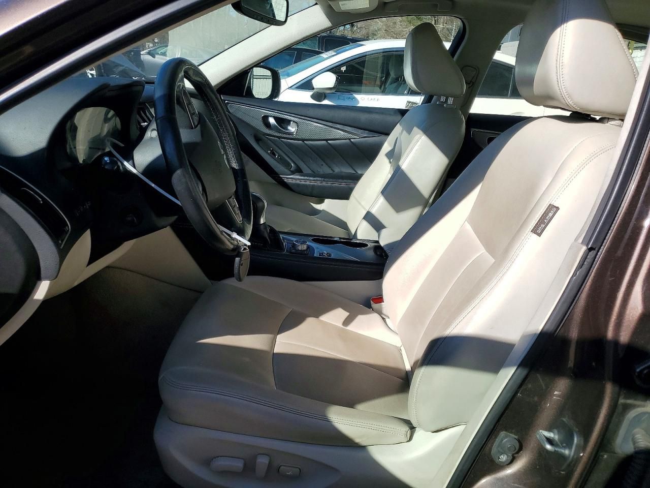 2016 Infiniti Q50 Base