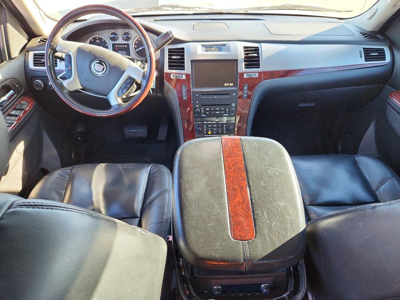 2010 Cadillac Escalade EXT Luxury