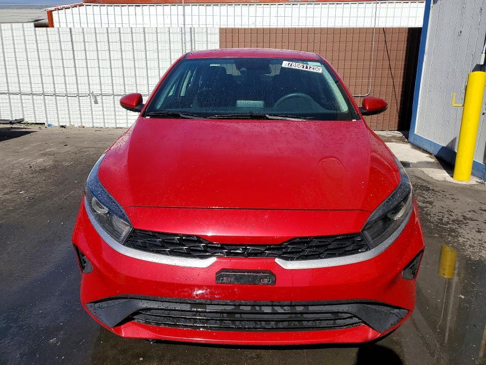 2023 KIA Forte lxs