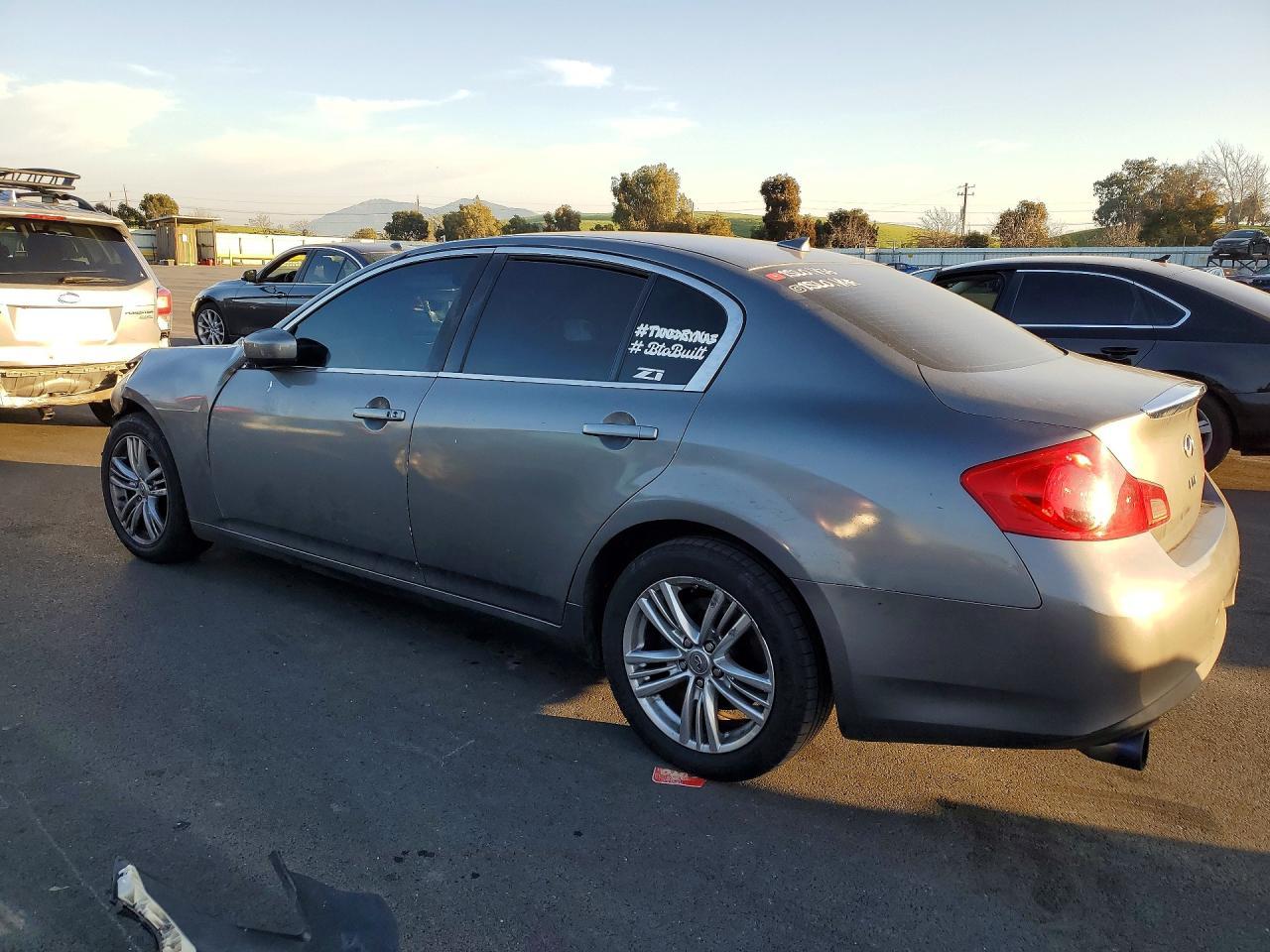 2010 Infinity G37 Sedan Base