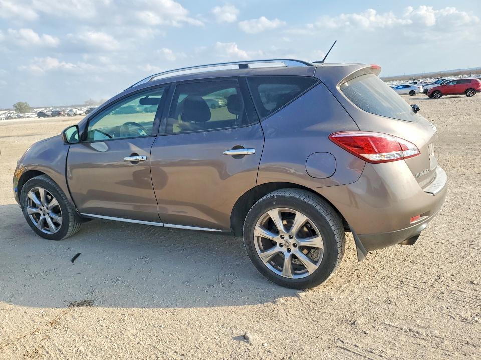 2012 Nissan Murano s