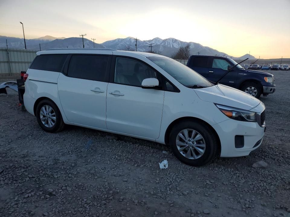 2017 KIA Sedona lx