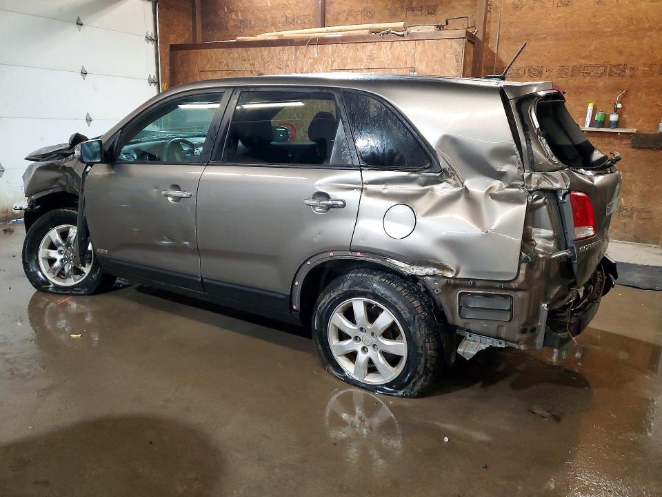 2011 KIA Sorento lx