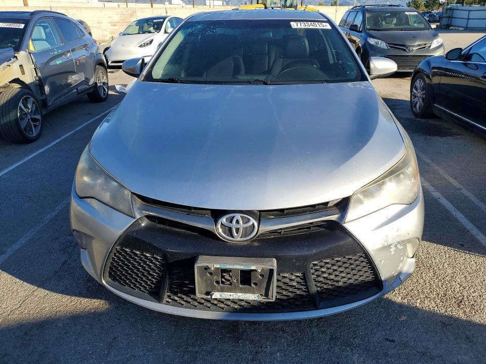 2017 Toyota Camry se