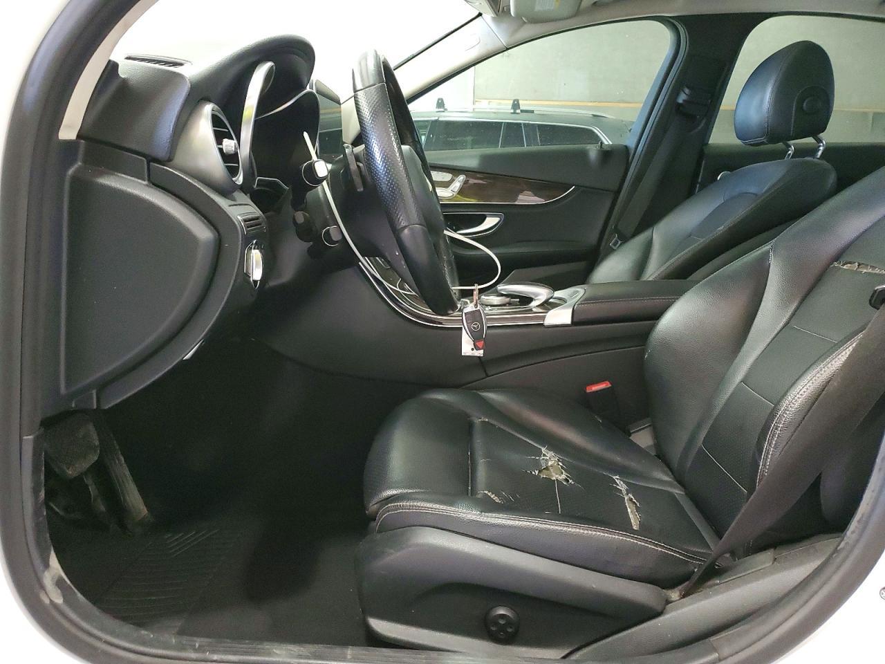2015 Mercedes-Benz C300