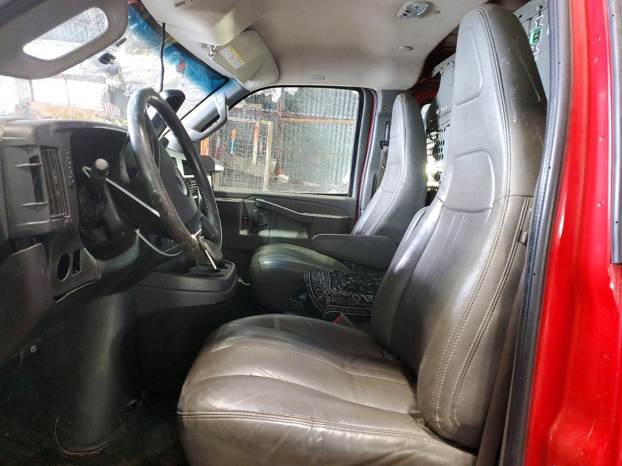 2022 GMC Savana 3500 Cargo Utility / Service Van
