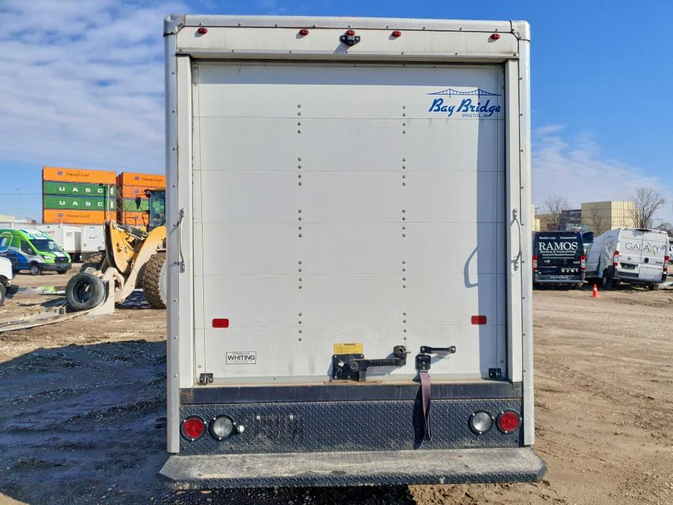 2020 Chevrolet Express Delivery Truck
