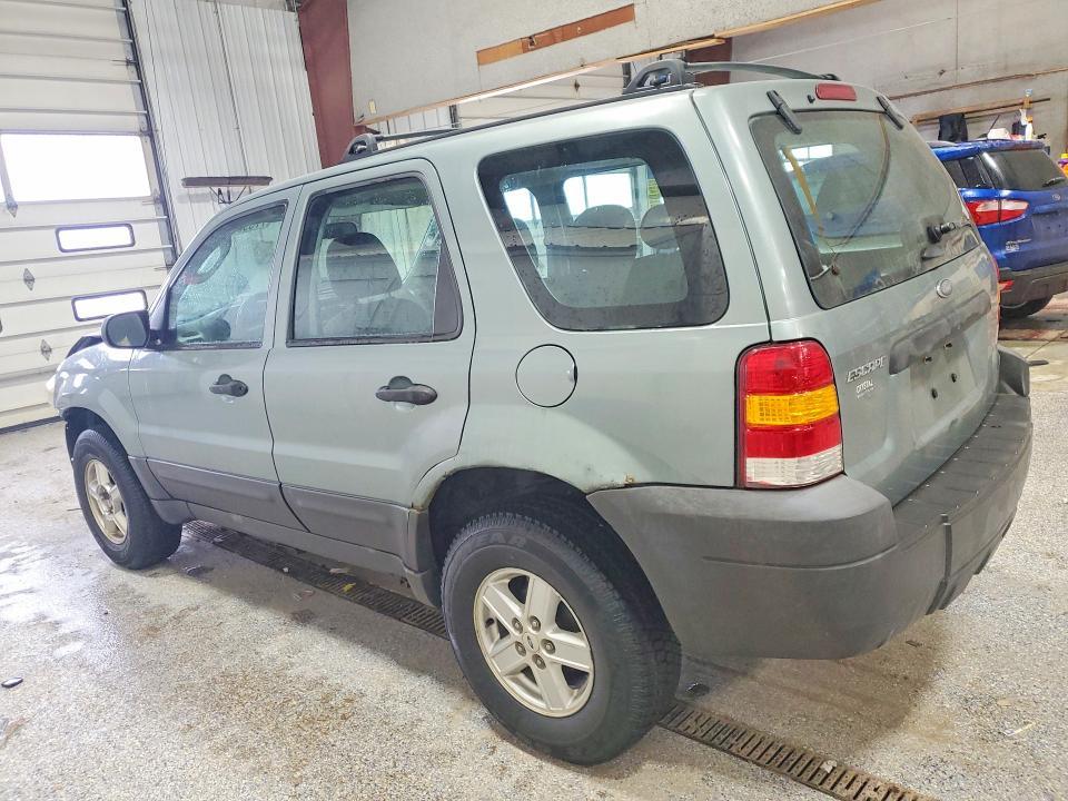 2005 Ford Escape xls