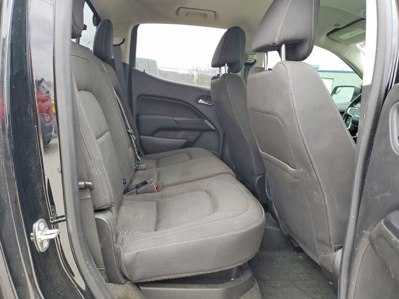 2017 GMC Canyon SLE