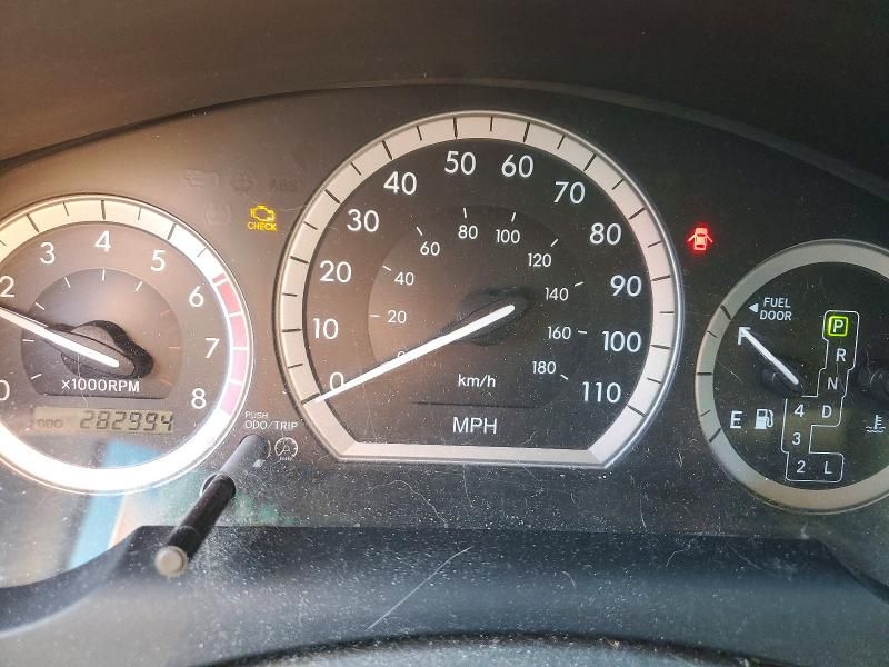 2004 Toyota Sienna ce