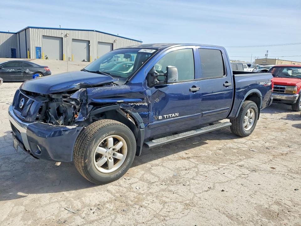 2011 Nissan Titan sv
