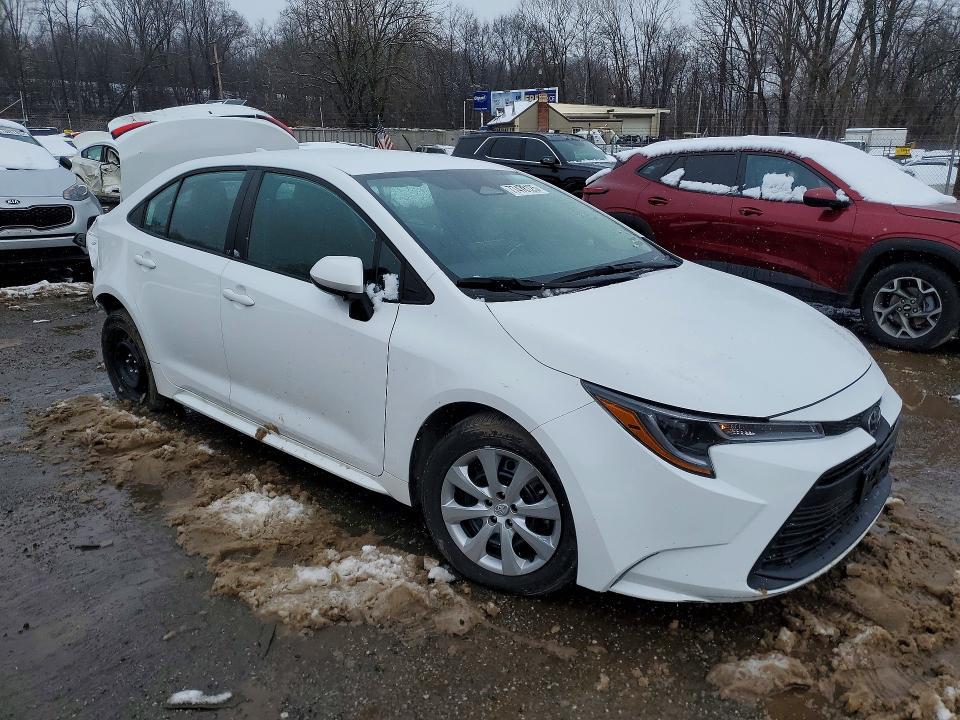 2025 Toyota Corolla le