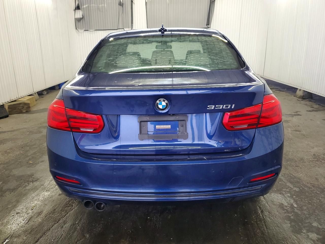 2018 BMW 330 i
