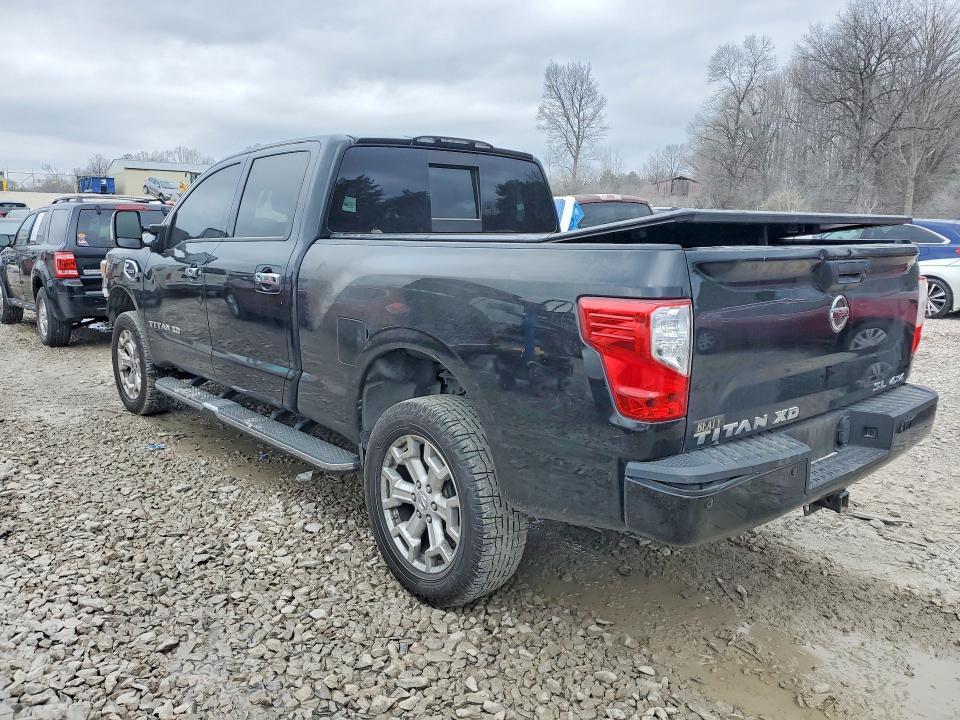 2016 Nissan Titan XD SL