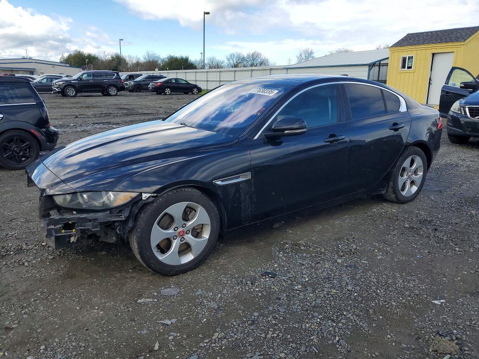 2018 Jaguar XE