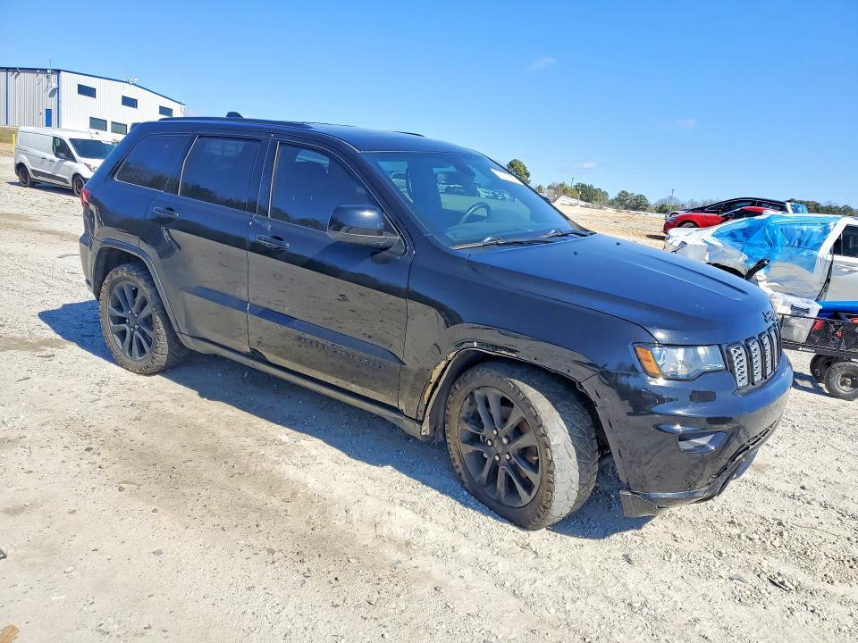 2019 Jeep Grand Cherokee Laredo