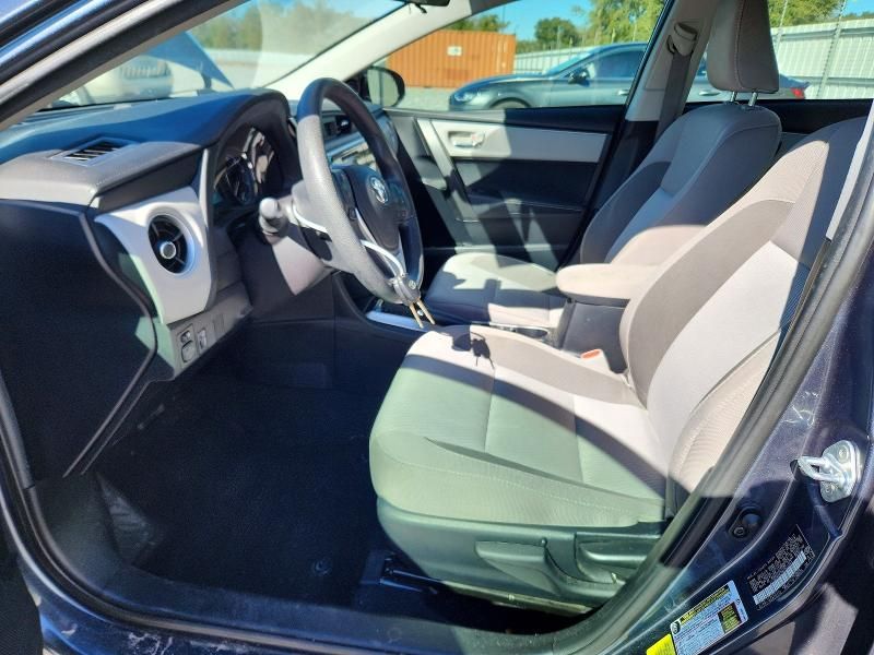 2017 Toyota Corolla le eco