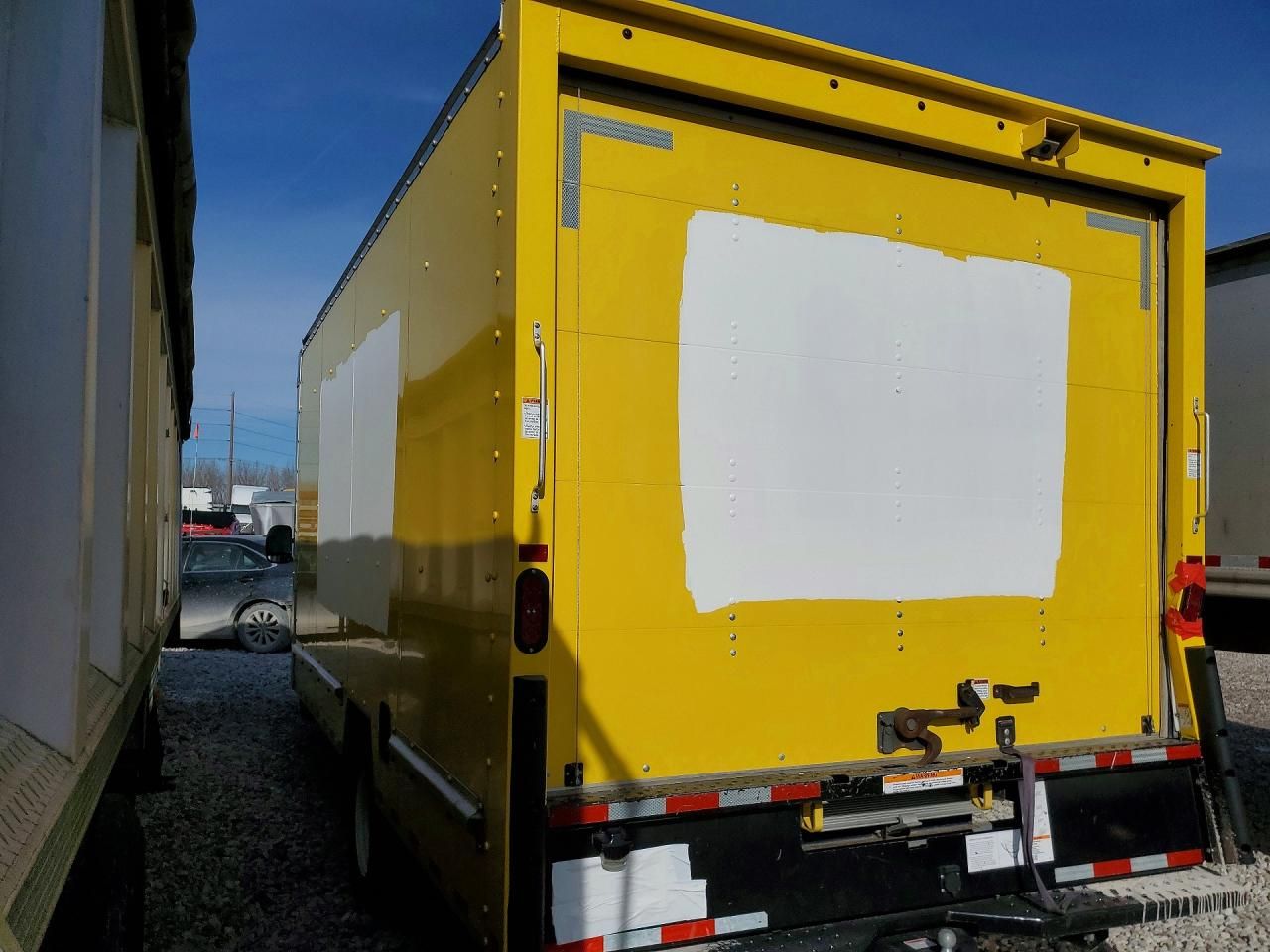 2024 Ford F350 Super Duty BOX Truck