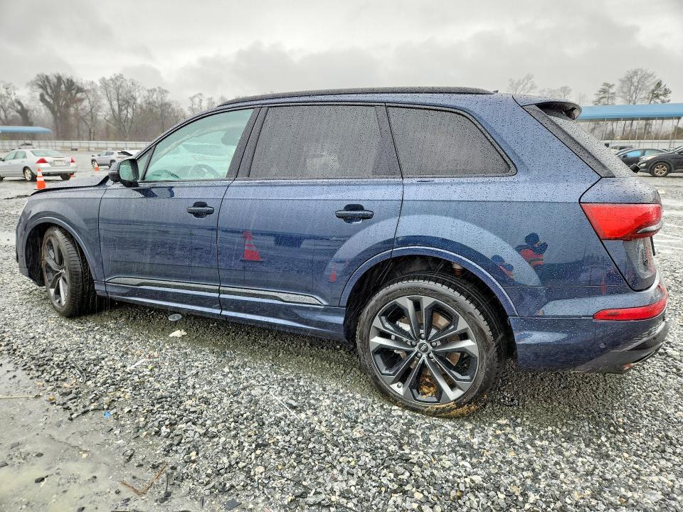 2025 Audi Q7 Prestige