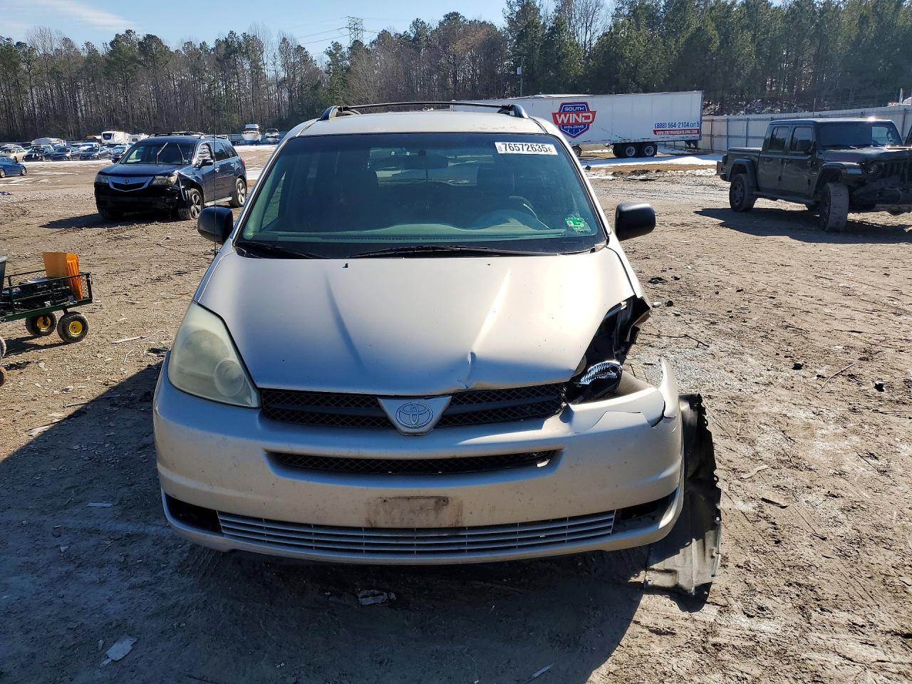 2005 Toyota Sienna ce
