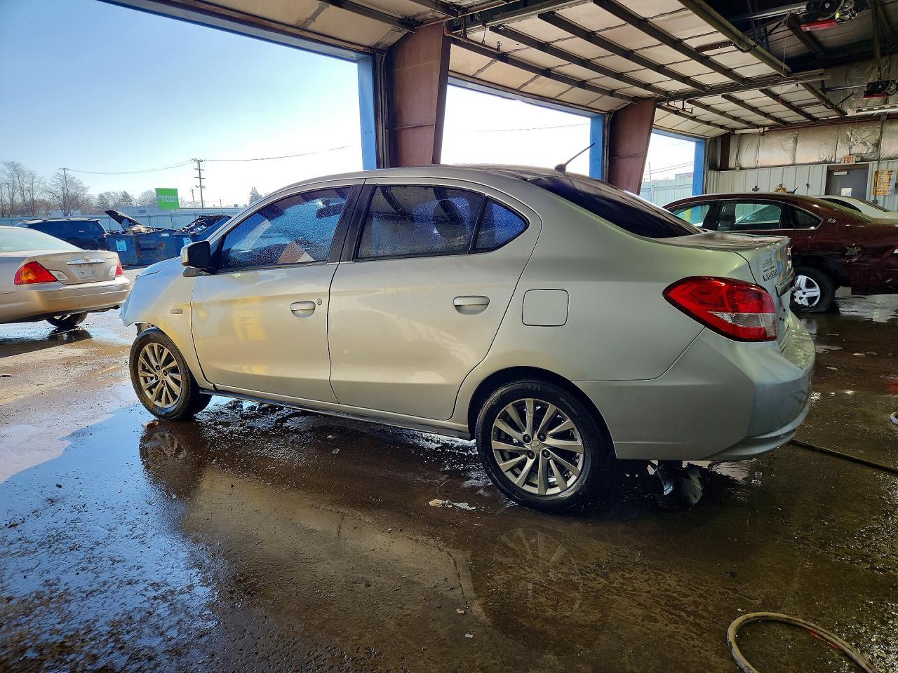 2019 Mitsubishi Mirage G4 es