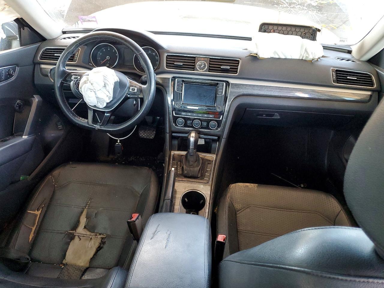 2016 Volkswagen Passat se