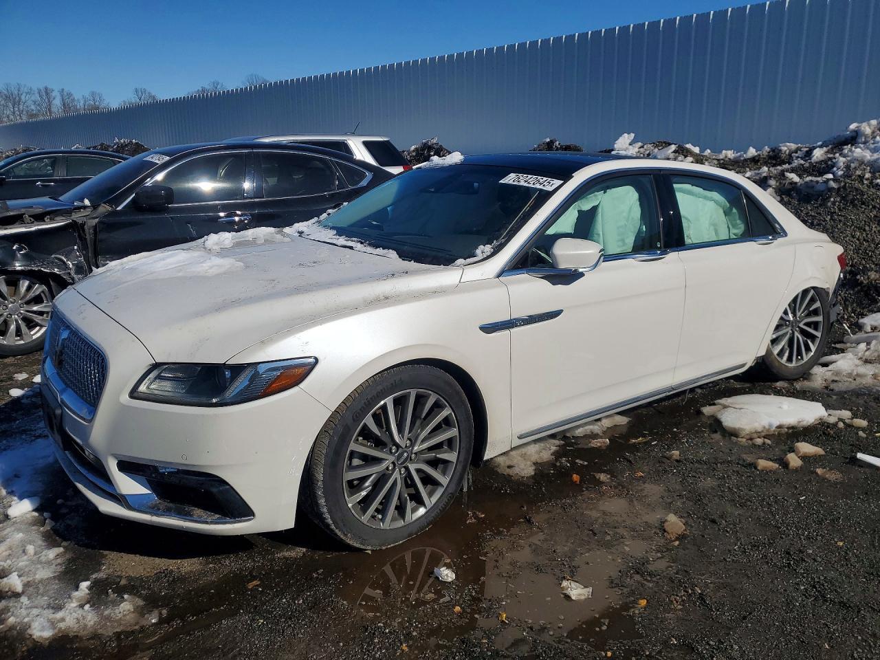 2019 Lincoln Continental Select