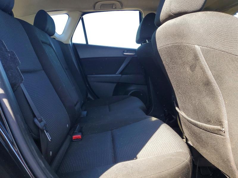 2013 Mazda 3 I