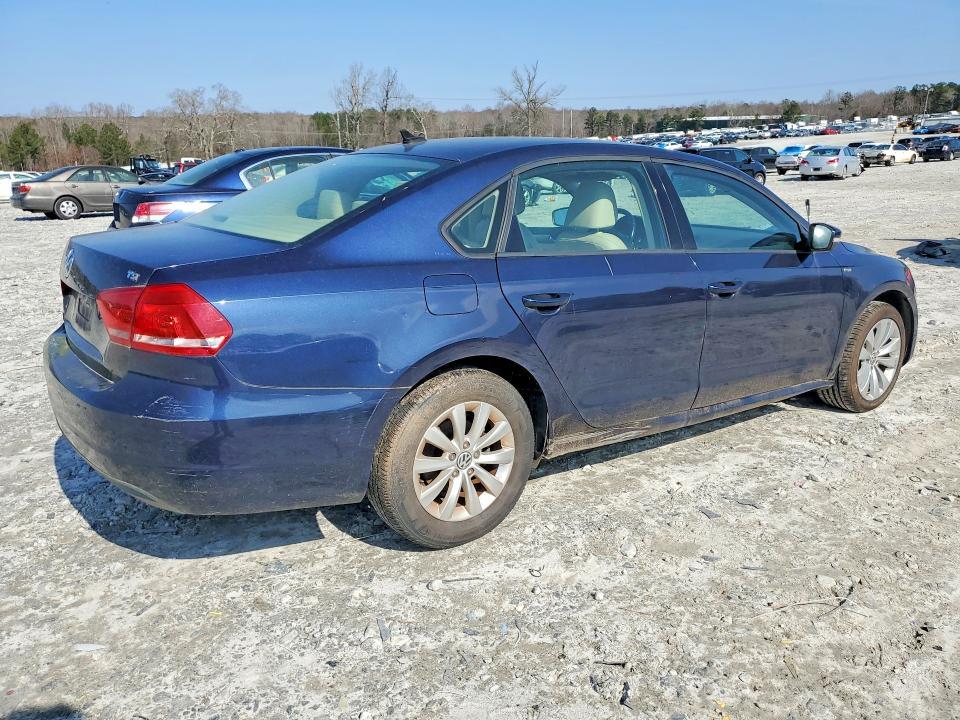 2015 Volkswagen Passat s