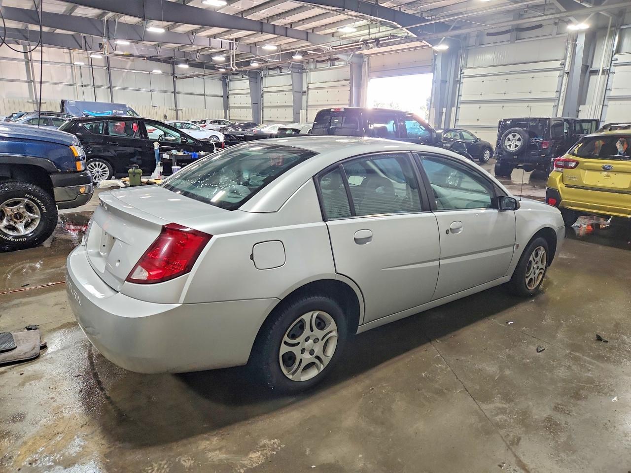 2004 Saturn Ion Level 2