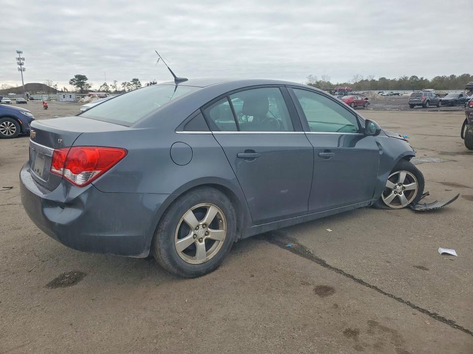 2013 Chevrolet Cruze lt