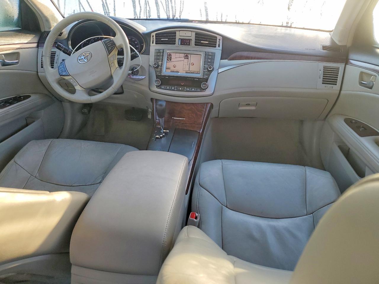 2011 Toyota Avalon Base