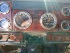 2001 Freightliner FLD132 Semi Truck