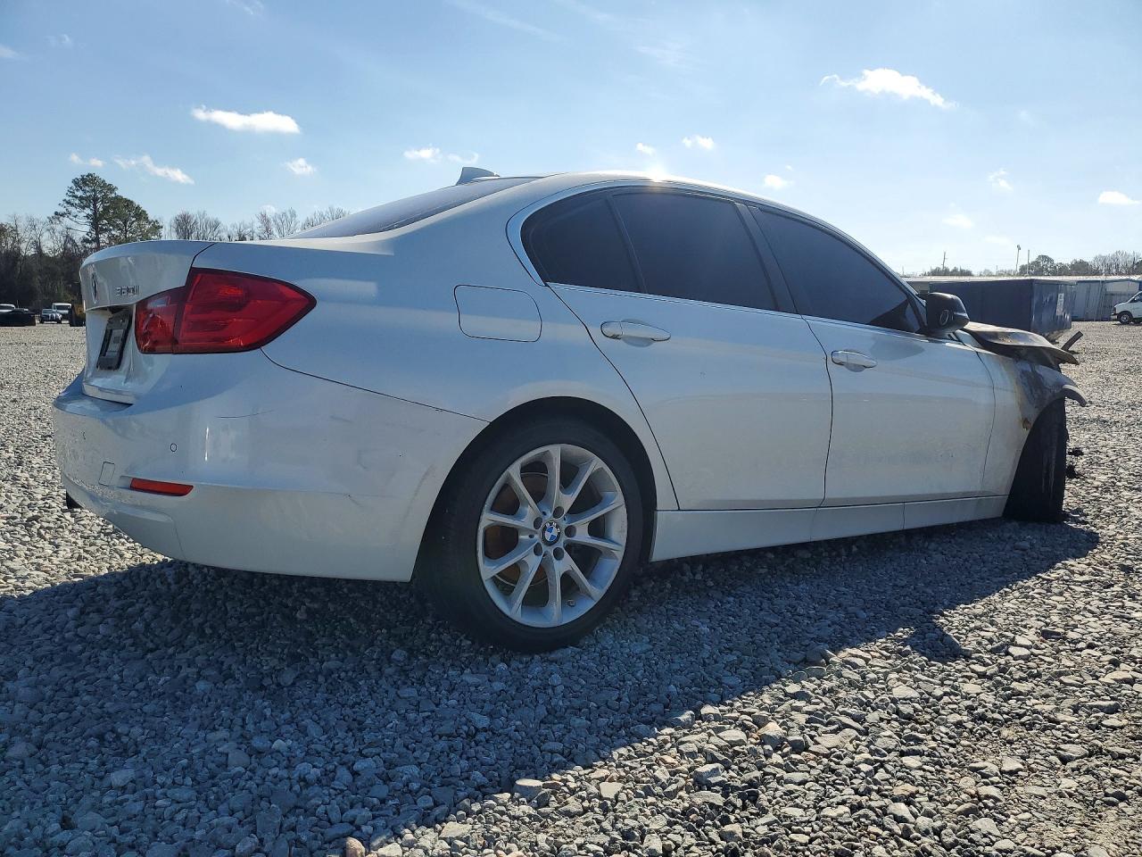 2015 BMW 320 i