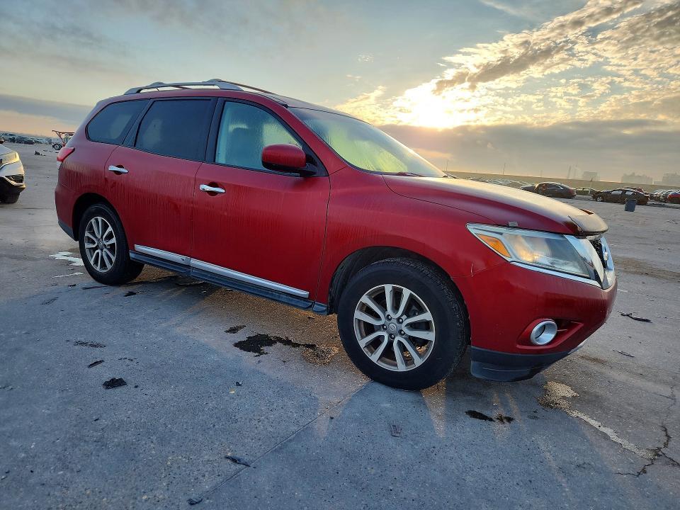 2014 Nissan Pathfinder s