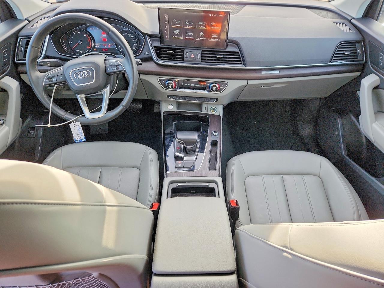 2022 Audi Q5 Premium 45