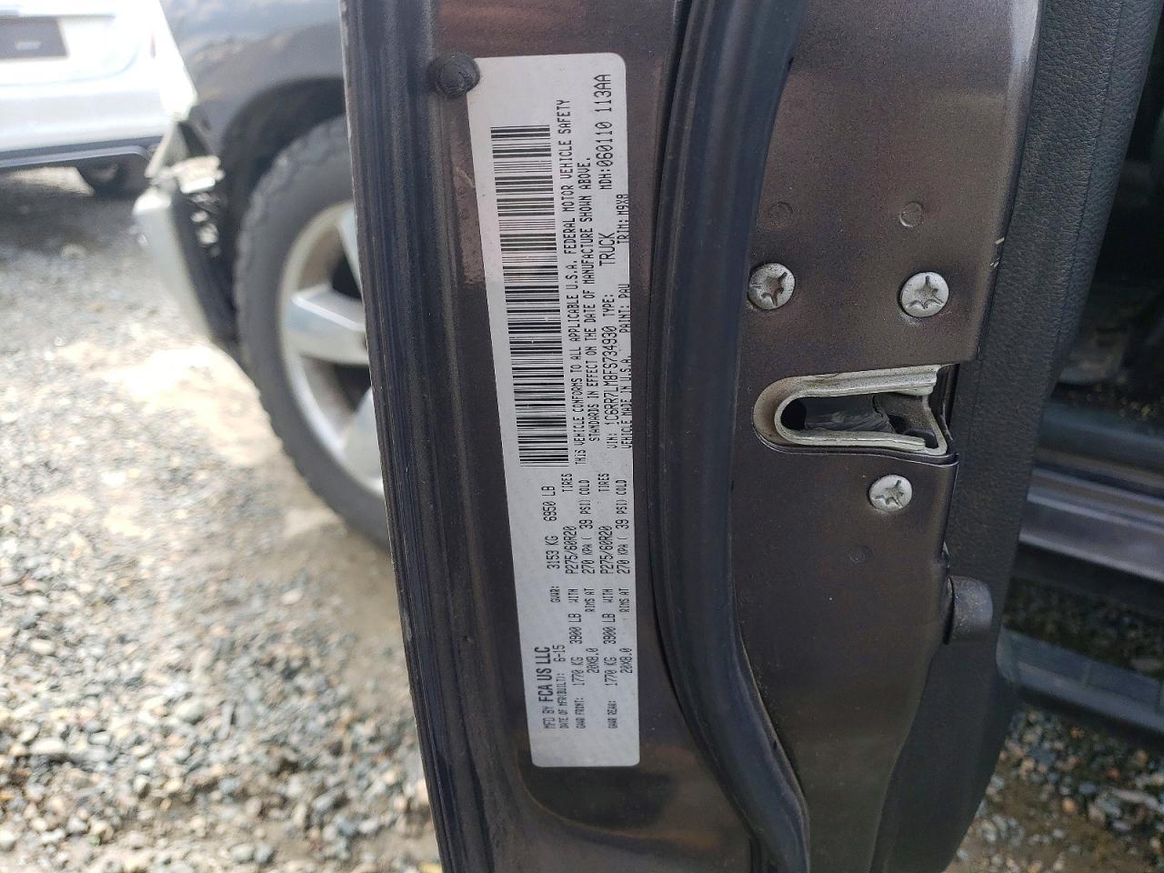 2015 Dodge RAM 1500 SLT