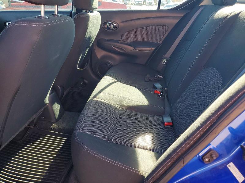 2016 Nissan Versa s