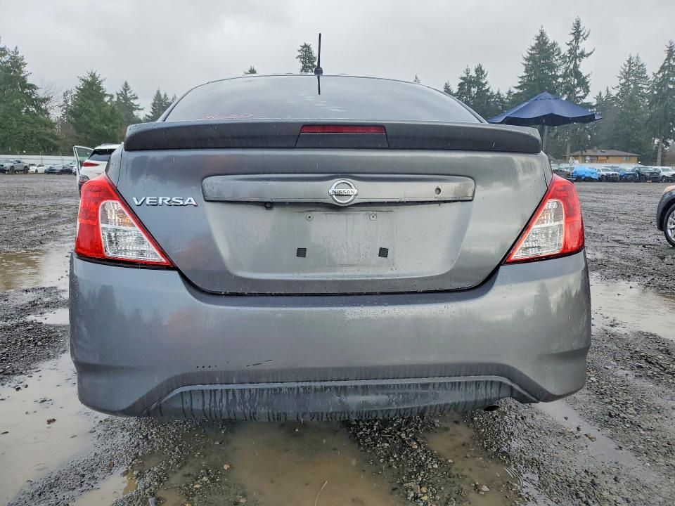 2019 Nissan Versa s