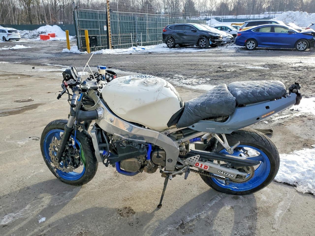 2001 Kawasaki ZX600 J1