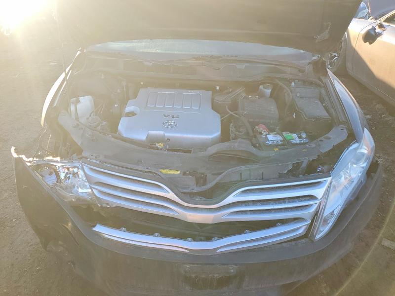 2011 Toyota Venza awd V6