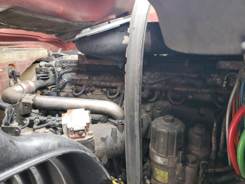 2009 Freightliner Cascadia Semi Truck